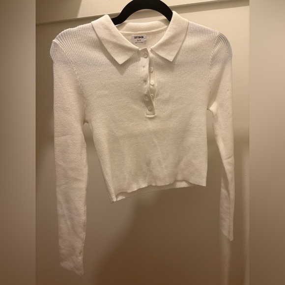 Cropped Ribbed White Collared Sweater - Picture 2 of 4